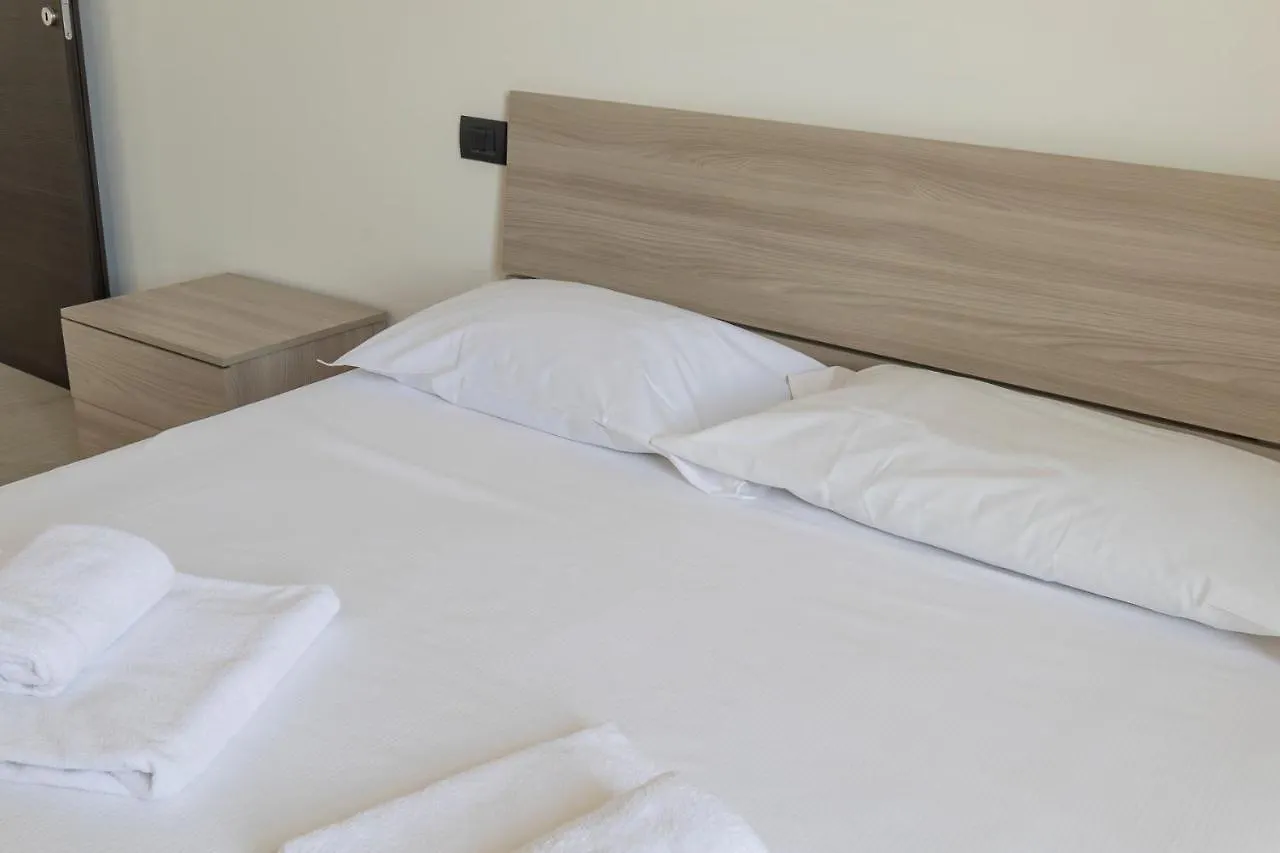 I Host Apartment - Asiago 4 Milan Italy