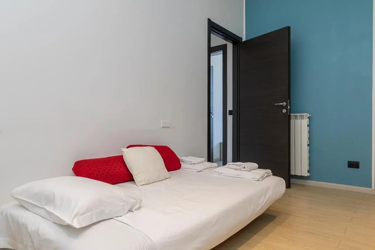 I Host Apartment - Asiago 4 Milan
